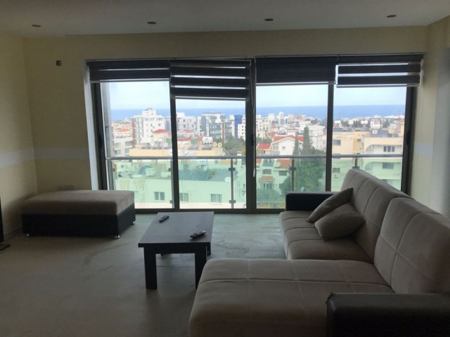 Penthouse Kaufen in Girne Merkez, Kyrenia