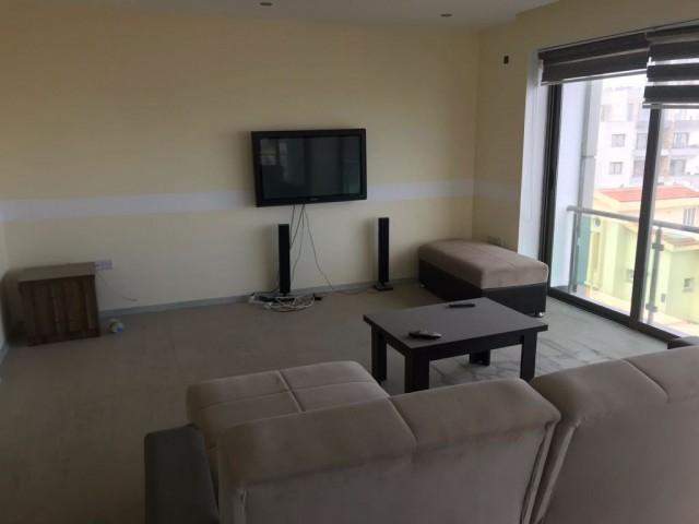 Penthouse For Sale in Girne Merkez, Kyrenia