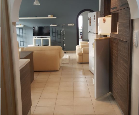 Flat To Rent in Girne Merkez, Kyrenia