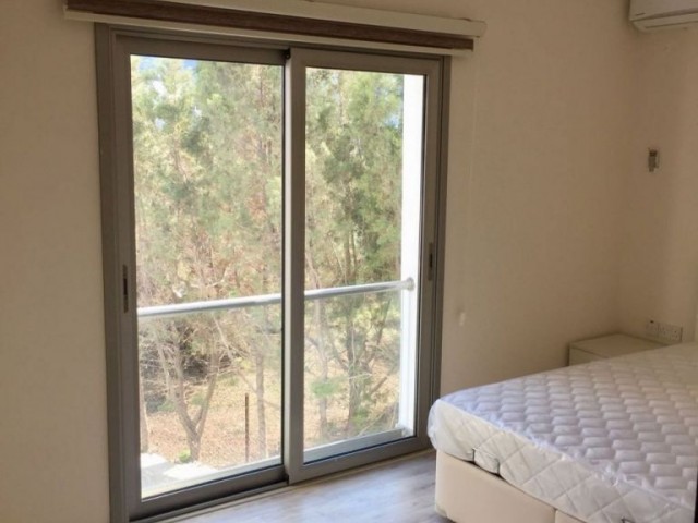 Flat To Rent in Girne Merkez, Kyrenia