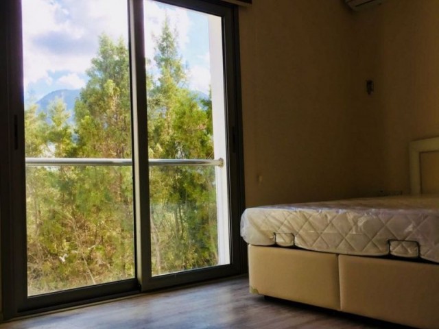 Flat To Rent in Girne Merkez, Kyrenia