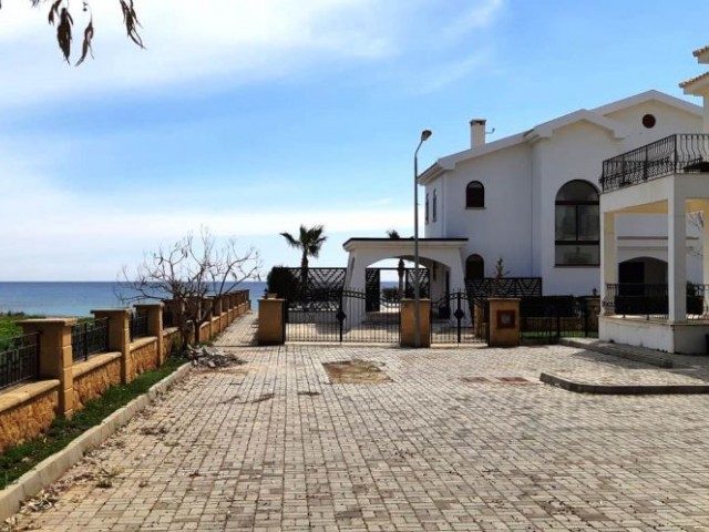 2+1 apartm. 50 m. from the sea, fully furnished, Ready Title. 