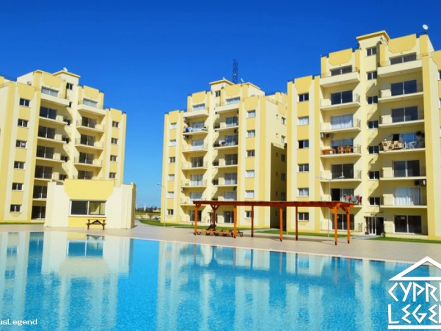 BARGAIN 1 bedroom ready apartment, close to Sea, shops, etc, communal pool. Ready Title deeds. 