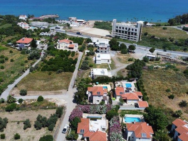 THREE BEDROOM VILLA WITH PRIVATE POOL - FOR RENT 3+1 ideal for family)  from owner!