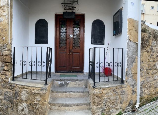 Commercial Property in the Heart to Kyrenia + 1 Bedroom Apartment 