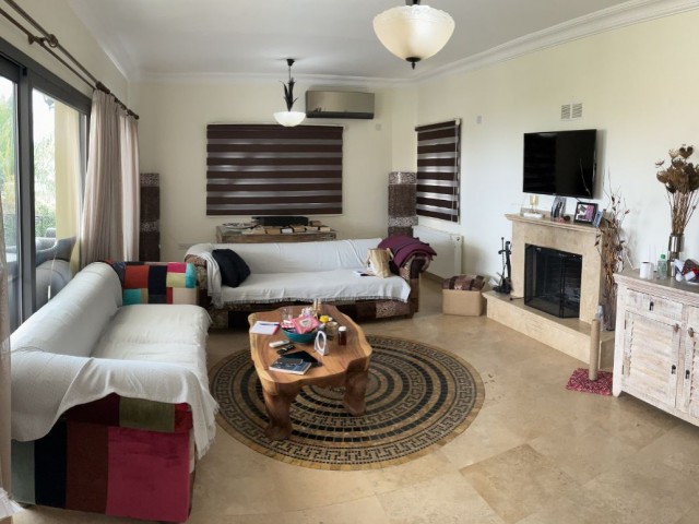 3 Bedroom Luxury Villa in Karmi