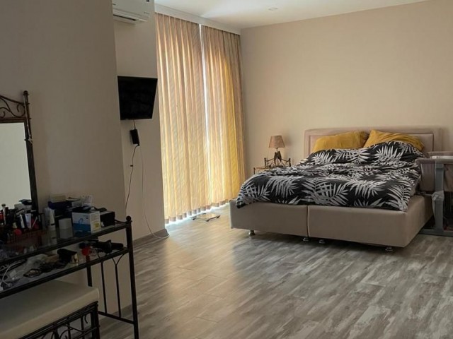 4 Bedroom Penthouse in Kyrenia