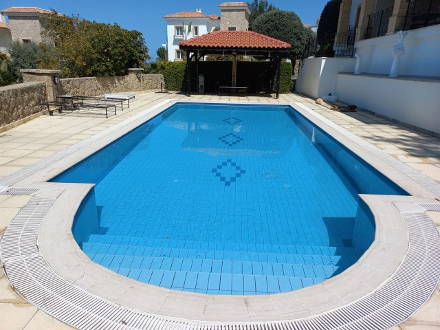 Esentepede 3 + 1 Villa Mit Pool ** 