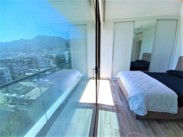 3+1 Luxury Flat with Turkish Title in the center of Kyrenia!!!