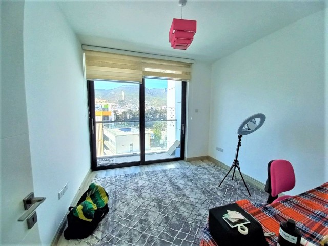 3+1 Luxury Flat with Turkish Title in the center of Kyrenia!!!