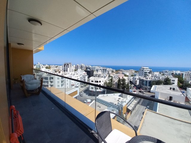 3+1 Luxury Flat with Turkish Title in the center of Kyrenia!!!