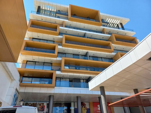 3+1 Luxury Flat with Turkish Title in the center of Kyrenia!!!