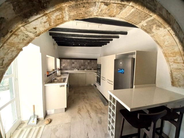 2 Bedroom Traditional Cypriot House in the Turkish Quarter! 