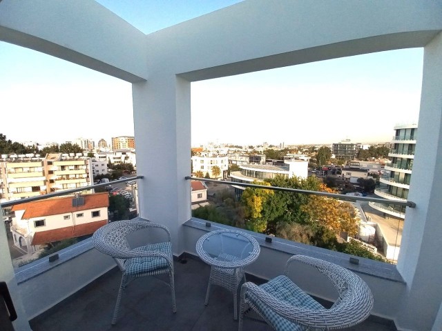 3+1 türkisches Penthouse im Zentrum von Kyrenia