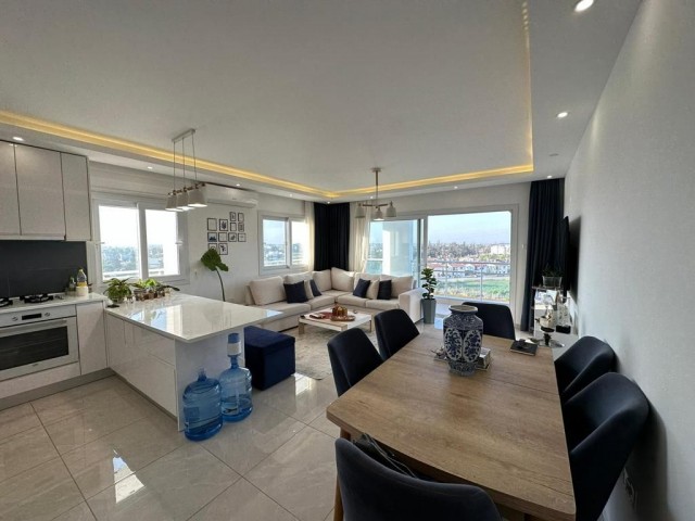 2+1 PENTHOUSE CLEAN AND VERY SPACIOUS AVAILABLE AFTER 1 MONTH
