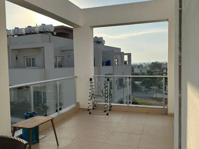 2+1 PENTHOUSE CLEAN AND VERY SPACIOUS AVAILABLE AFTER 1 MONTH