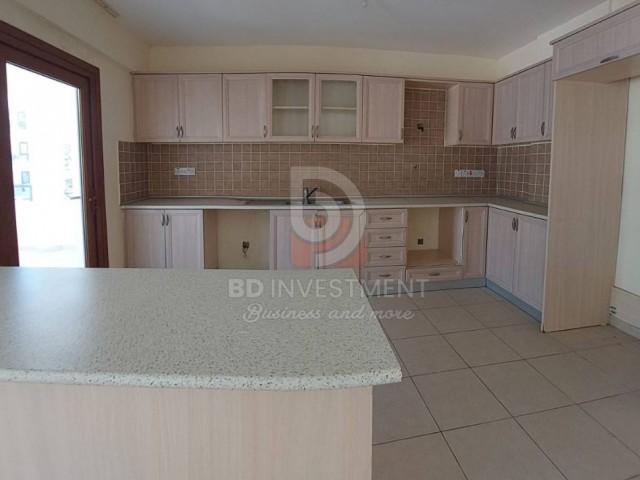 A Spacious Apartment In the Center of Lapta On the Site ** 