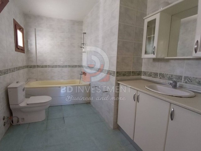 A Spacious Apartment In the Center of Lapta On the Site ** 