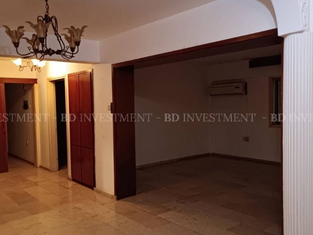 Dereboyu'nda Ticari İzinli 140 m² Daire