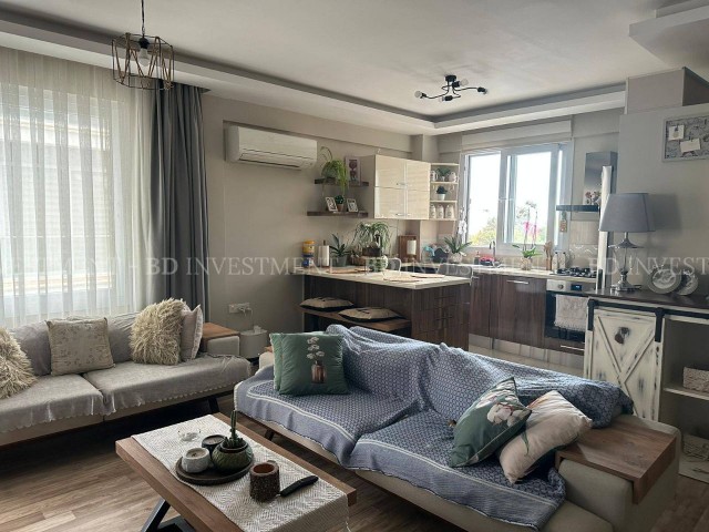 1+1 FLAT IN A LUXURY COMPLEX WITH TURKISH TITLE IN KYRENIA CENTER...