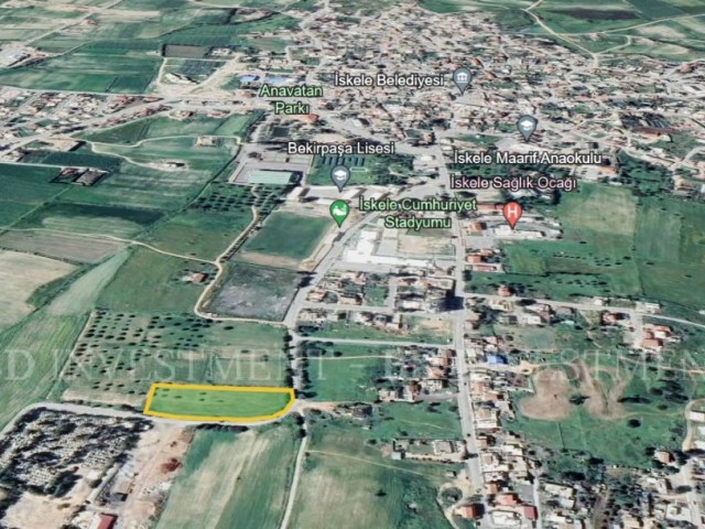 Projektgenehmigtes Grundstück für 10 Villen im Zentrum von Iskele
