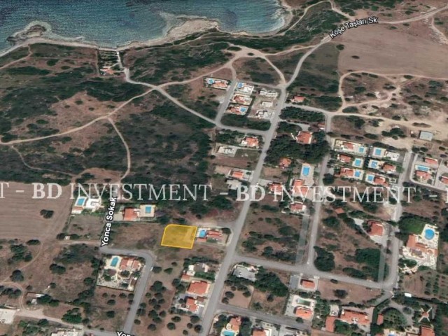 642 m² Land 300 Meters from the Sea