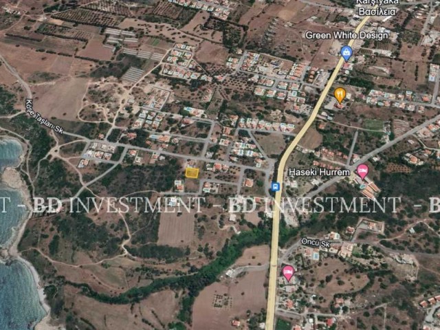 642 m² Land 300 Meters from the Sea
