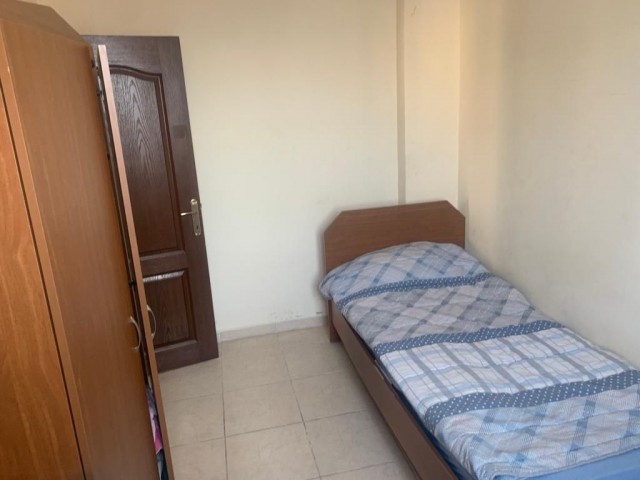 lefke gemikonagi monthly rent 2+1 house 3000 tl on the way to school ** 