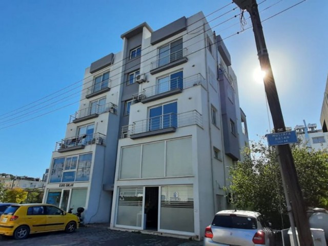 LEFKOŞA MERKEZ YENİŞEHİR'DE SATILIK 2+1 DAİRE