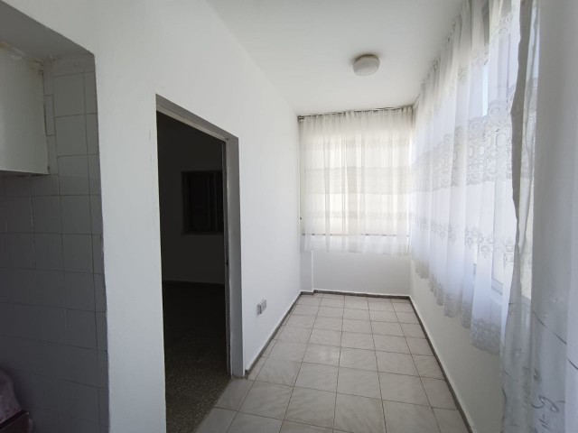 1st FLOOR FLAT FOR RENT IN DEREBOY AVENUE IN KÖŞKLÜÇİFTLİK