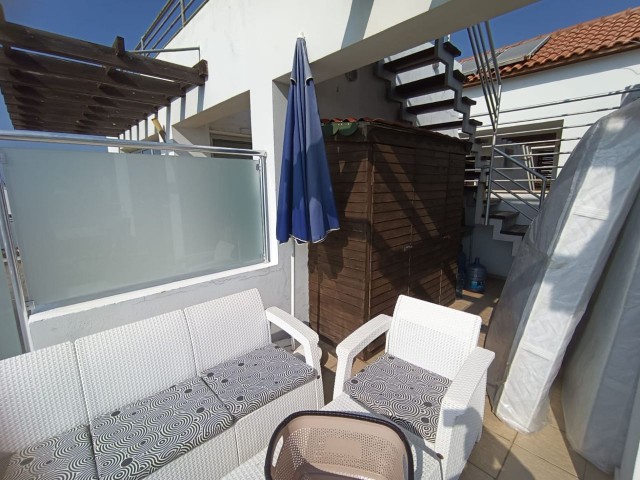 2+1 FLAT FOR SALE IN A SITE WITH SEA ZERO POOL