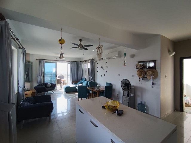 2+1 FLAT FOR SALE IN A SITE WITH SEA ZERO POOL