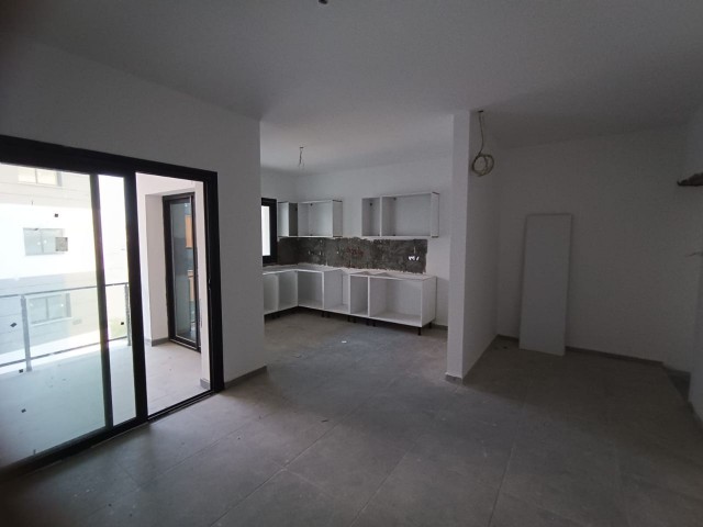 LEFKOŞA'DA SATILIK 2+1 DAİRE