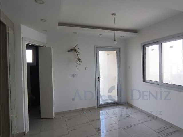 3+1 FLAT FOR SALE ON THE STREET IN GIRNE