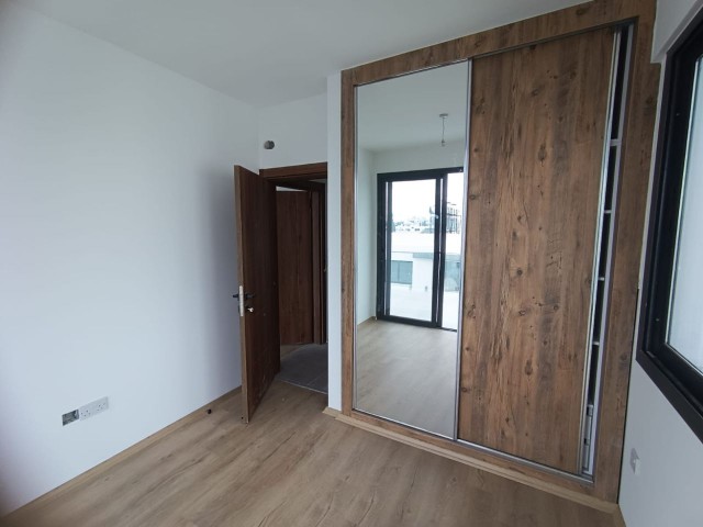 LEFKOŞADA SATILIK PENTHOUSE DAİRE