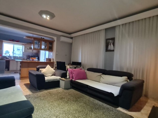2+1 Flat for Sale within Walking Distance to Kyrenia Center