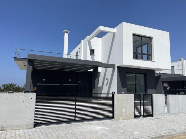 Luxury 4+1 Villa for Sale in Edremit, Kyrenia