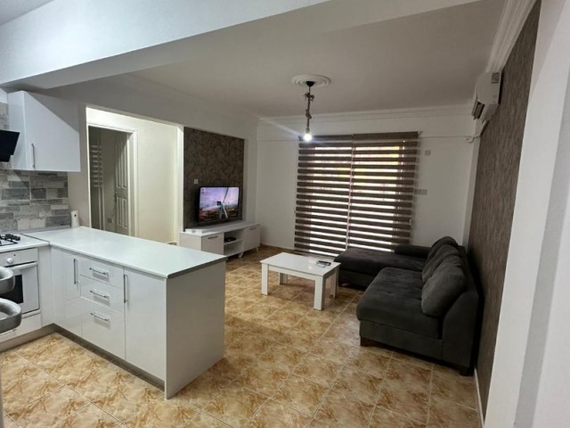 2+1 FLAT FOR SALE IN KYRENIA CENTER, WALKING DISTANCE TO THE INVESTMENT MARKET...