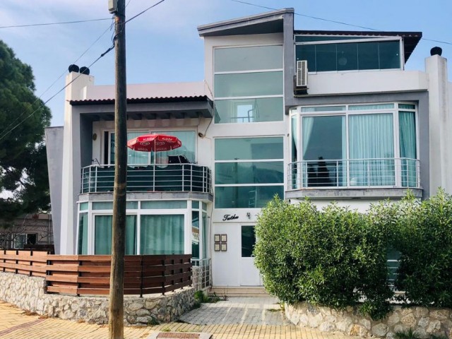 2+1 Wohnung mit Garten zum Verkauf in Karaoğlanoğlu, Kyrenia