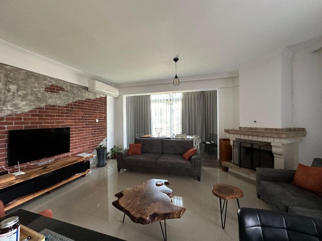 2+1 Flat with Garden for Sale in Karaoğlanoğlu, Kyrenia