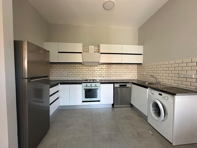 3+1 Flat for Sale in Kyrenia Alsancak Area