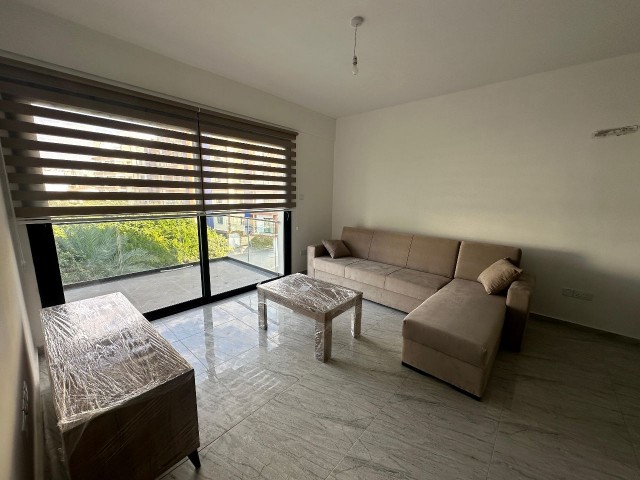 NEW BUILDING IN GIRNE CENTER, ZERO FULLY FURNISHED 2+1 FLATS FOR RENT...