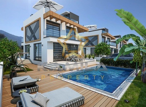 Luxuriöse 4+1-Villa mit Pool zum Verkauf in Kyrenia