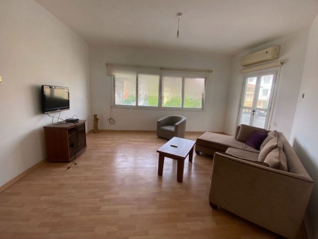 Flat for Rent in Dereboyu