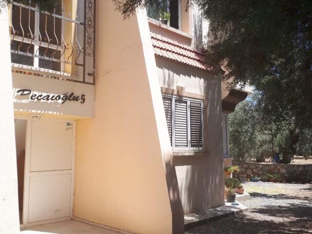 KYRENIA CENTER 3+1 FLAT FOR SALE