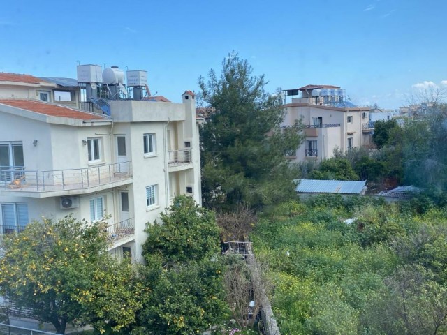 3+1 flat for sale in Kyrenia/Alsancak municipality area