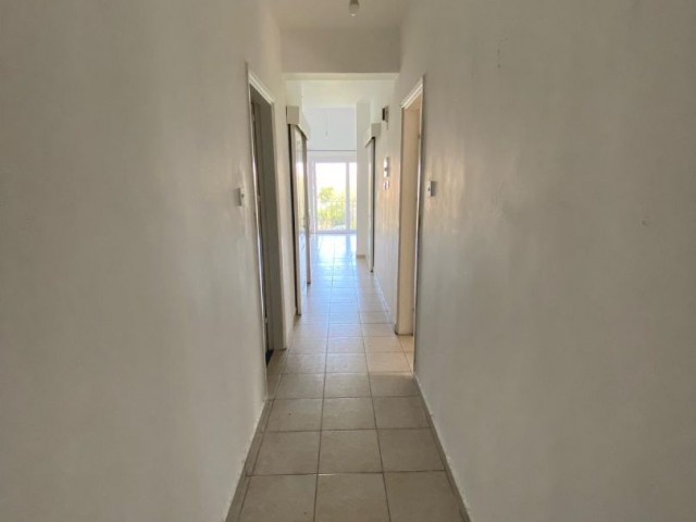 3+1 flat for sale in Kyrenia/Alsancak municipality area