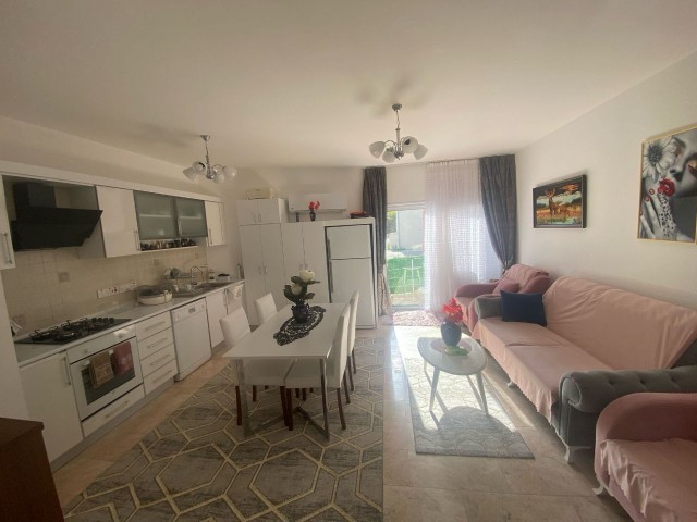 2+1 flat for sale in Kyrenia/Center