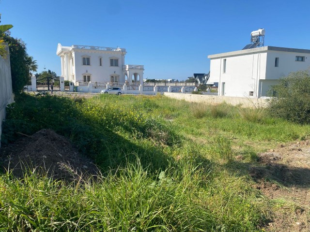 Wohngebiet zum Verkauf in Kyrenia/Bellapais