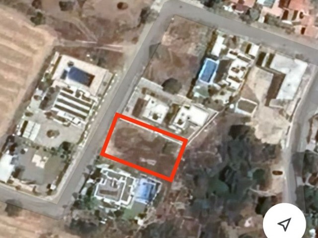 Residential zoned land for sale in Kyrenia/Bellapais